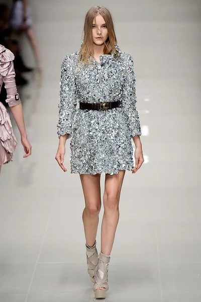 Look 43